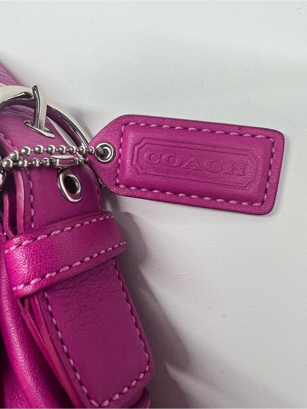 Coach Soho 2004 Hot Pink - Picture 7 of 11